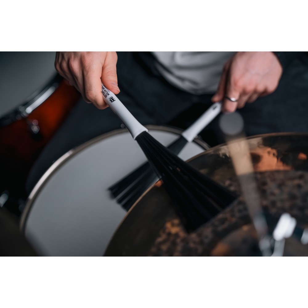Щітки барабанні MEINL Retractable Nylon Brush SB304