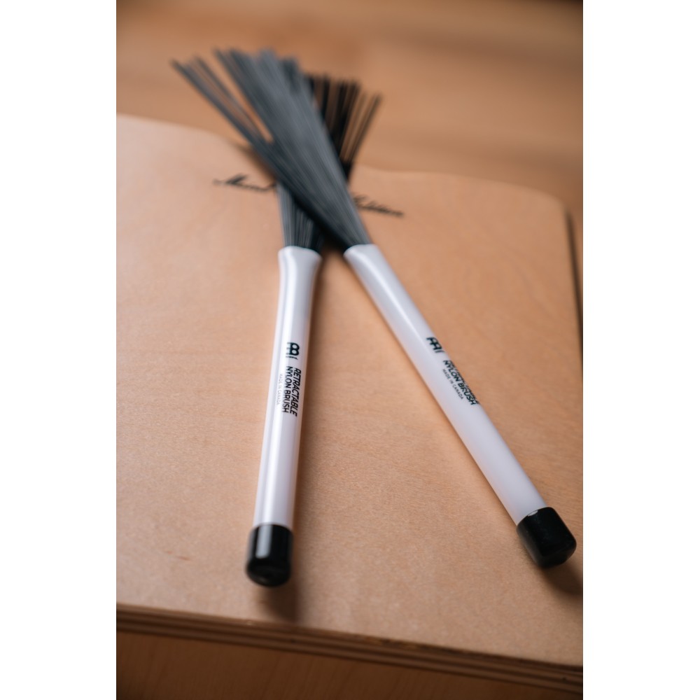 Щітки барабанні MEINL Retractable Nylon Brush SB304