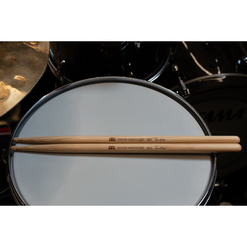 Барабанні палички MEINL Stick & Brush Ramon Montagner Signature Hickory Wood Tip Drum Stick SB624