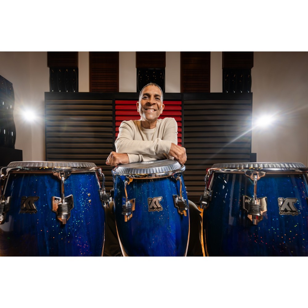 Конга MEINL Artist Series "Kachiro" Thompson Conga 11" Blue Wave WKT11BW Конга MEINL Artist Series "Kachiro" Thompson Conga 11" Blue Wave WKT11BW