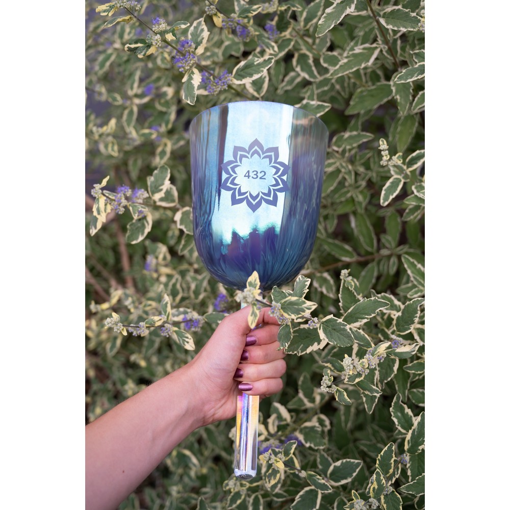 5.5" Співоча чаша MEINL Sonic Energy Essence Crystal Singing Bowl 432 Hz Slate Blue Lotus Flower ECSB432LF