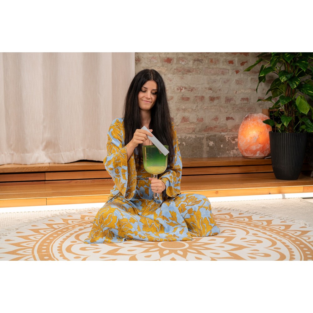 5.75" Співоча чаша MEINL Sonic Energy Essence Solfeggio Crystal Singing Bowl Ut 396 Hz Olive Green ESOLCSB396 5.75" Співоча чаша MEINL Sonic Energy Essence Solfeggio Crystal Singing Bowl Ut 396 Hz Olive Green ESOLCSB396